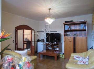Casa · 200m² · 3 Quartos · Casa à venda - na Vila São Pedro