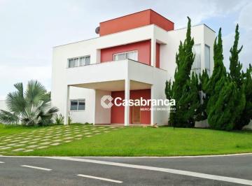 c9498fdd7268efd00bc9108cbeb594c315bd73cc · Casa térrea em amplo terreno com 3 quartos (1 suíte) e piscina - Condomínio Solar do Bosque - Soroca