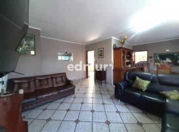 Casa · 221m² · 3 Quartos · Casa à venda - em Santa Teresinha