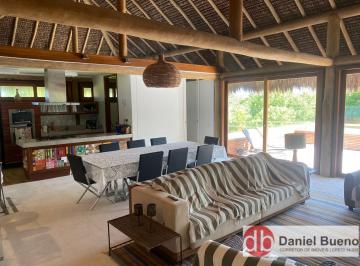 Casa · 320m² · 3 Quartos · 1 Vaga · Casa Duplex - TIVOLI Ecoresidence - Locação por Temporada
