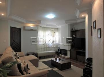 Casa · 198m² · 4 Quartos · Casa à venda - no Parque das Nações