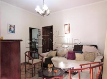 Casa · 228m² · 3 Quartos · Casa à venda - na Vila Aquilino
