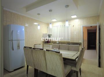 Casa · 219m² · 3 Quartos · Casa à venda - na Vila Metalúrgica