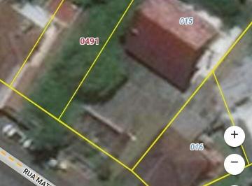 Terreno · 673m² · Vendo Terreno com casa, Ponto Comercial
