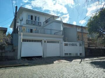 Casa · 330m² · 3 Quartos · 3 Vagas · Casa com 3 pavimentos, no bairro Cinquentenário, Caxias do Sul, RS