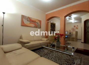 Casa · 214m² · 3 Quartos · Casa à venda - em Campestre