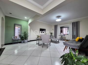 Casa · 225m² · 3 Quartos · Casa à venda - na Vila Bela Vista
