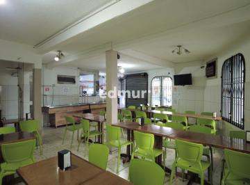 Casa · 104m² · 1 Quarto · Casa à venda - no Centro