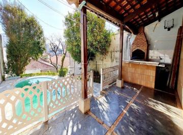 Casa · 326m² · 3 Quartos · Casa para aluguel - em Campestre