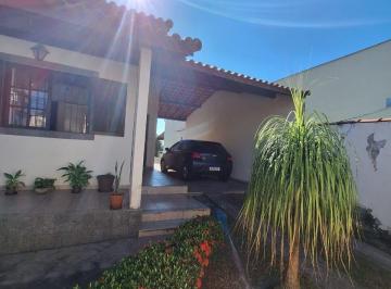 Casa · 262m² · 3 Quartos · 3 Vagas · Casa Morada da Colina