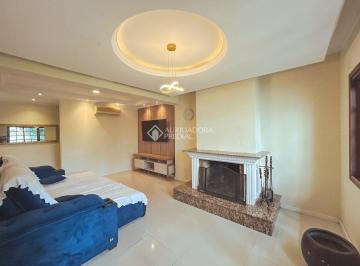 Casa · 243m² · 4 Quartos · 4 Vagas · Casa em condomínio com 4 quartos no bairro Teresópolis