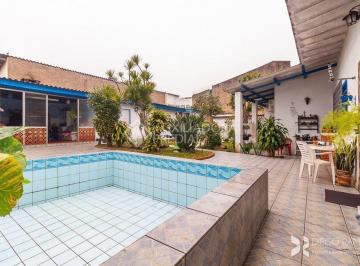 345117_i7Vfyyi83ZY600_34511760f70e09d5856.jpg · Casa com 3 quartos a venda no bairro Cavalhada