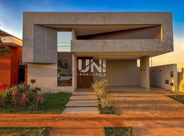 Casa · 251m² · 3 Quartos · 2 Vagas · VENDA | Casa, com 3 dormitórios em Dourados