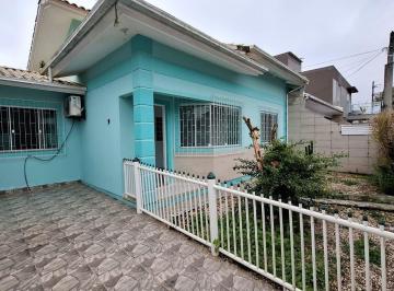 Casa · 99m² · 3 Quartos · 1 Vaga · Linda Casa com Área Gourmet no Bairro Madri em Palhoça/SC: PODE FINANCIAR!