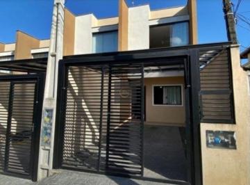 Casa · 98m² · 3 Quartos · 2 Vagas · Sobrado com 2 quartos, sendo 1 suíte no Saguaçu