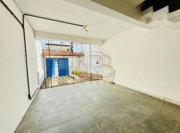 Apartamento · 150m² · 2 Quartos · 1 Vaga · Excelente apartamento térreo para locação no bairro Pontal em Ilhéus.