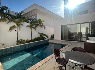 Casa · 359m² · 4 Quartos · 3 Vagas · Casa Alto-Padrão no Condomínio Villa Jardim