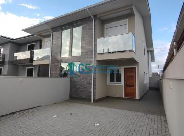 Casa · 99m² · 3 Quartos · 1 Vaga · Amplo sobrado com 03 quartos, sendo 01 suíte a 300m da Praia do Sonho em Palhoça - SC