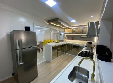 8d597da82092fe3ca2ed3320c4e27b995fb8c9f0 · Apartamento com 4 dormitórios à venda, 232 m² por R$ 1.490.000,00 - Vila Guilhermina - Praia Grande/