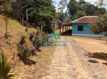 Rural · 9000m² · 3 Quartos · 5 Vagas · Sítio à venda em Chácara MG