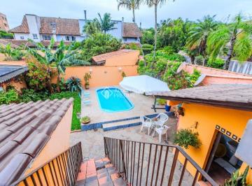 447505_ibY7599_4475056548fe674e24c.jpg · CASA COM PISCINA NA ZONA SUL DE PORTO ALEGRE