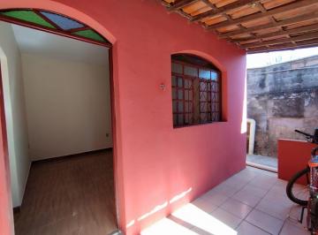 Casa · 2 Quartos · Casa