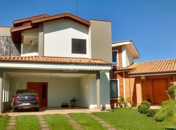 0 · casa à venda em Centro