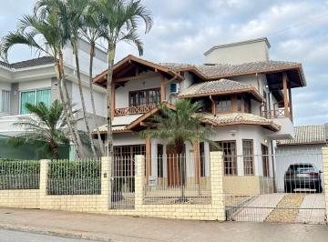 Casa · 223m² · 4 Quartos · 2 Vagas · Casa no Pedra Branca Alto Padrão