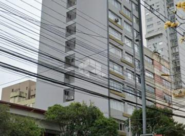508547_iGXYmhqY82V1h1448AK_50854765e75e639907e.jpg · Loja térrea para venda no bairro Centro.