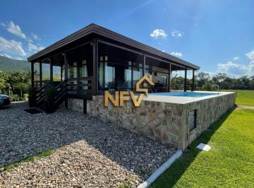 Rural · 2000m² · 3 Quartos · Porteira Fechada