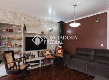 274388_iKZ1923N9sRd09w5G2yFO_2743886412116cb1e9c.jpg · Casa com Piscina e 6 quartos no bairro Três Figueiras