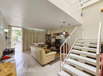 446028_irAnW5B6v7865Y_4460286526bbca629bd.jpg · Casa no bairro Azenha