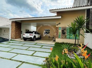 Casa · 244m² · 3 Quartos · 4 Vagas · Condomínio Forest Hill Casa térrea, com 3 suítes 244 M2