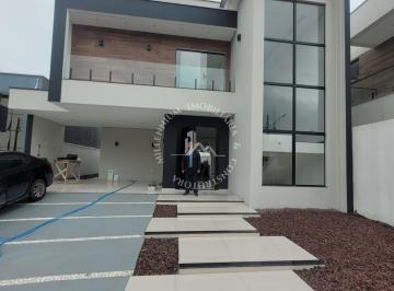 Casa · 247m² · 3 Quartos · 4 Vagas · Condomínio Morada dos Pássaros Duplex com 247M2 com 3 suites.