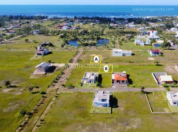 Terreno · 300m² · Terrenos a 620mt do Mar em Furnas (Lagoa Cortada), Balneário Gaivota/SC