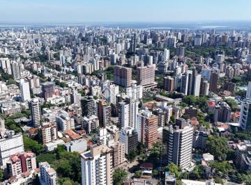 Apartamento · 503m² · 3 Quartos · 3 Vagas · Cobertura Triplex ao lado do Grêmio Náutico União