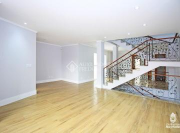 214540_i46oLQ6a88_21454060f72c4777f96.jpg · Casa reformada com piscina no Menino Deus - 3 dormitórios, suíte e localização privilegiada