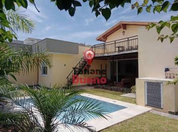 Notice: Undefined offset: 7 in /home/vivalisto/htdocs/vivalisto.com.br/src/flity/www2/__imovelweb.php on line 551 · Casa 4 suítes 284m² 4 vagas Urbanova V Sao Jose Dos Campos/SP