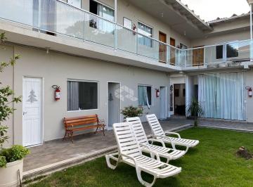 640964_i51B9_64096466d4e6b36e7aa.jpg · Pousada no bairro Campeche, em Florianópolis - SC