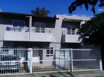 637799_iFv1Fd_63779966bd05fcc2b17.jpg · 4 Sobrados no bairro Rio Vermelho, em Florianópolis- SC