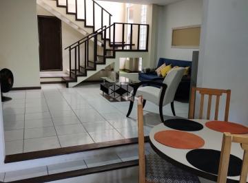 508413_i32UA96Y1EH924BPJI24_50841365e62d50aefda.jpg · Casa com 05 quartos/dormitórios no bairro Estreito, em Florianópolis- SC