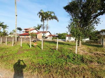 Terreno · 600m² · Lote de Esquina