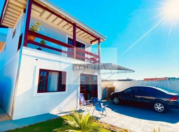 Casa · 144m² · 3 Quartos · 1 Vaga · Sobrado recém construído
