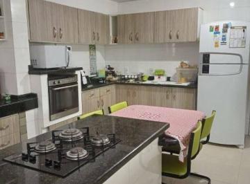 013f74a3ec9c69b315eed5d77ddc070fd3b09b7c · Casa com 4 dormitórios à venda por R$ 750.000,00 - Itaum - Joinville/SC