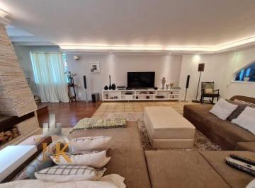 Casa · 459m² · 4 Quartos · 5 Vagas · Vende lindo sobrado no bairro mais charmoso e valorizado do município de São Cae