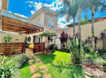 26301f893e8b99c8fec2d341ee079dca1d36c359 · Casa com 4 dormitórios ( 3 suítes ) à venda no Santa Teresa, 304 m² por R$ 2.600.000 - Jardim Santa