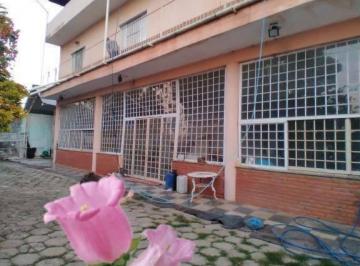 85e774e856a5e7c3b474145bf27acec98b259445 · Casa comercial à venda, Vila Torres Neves, Jundiaí.