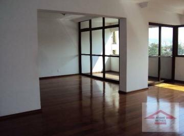 2a34714558310a3861fbdcf5316ef23b1cf57b60 · Apartamento,   220 m2, 4 dormitórios.
