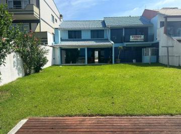 Casa · 311m² · 4 Quartos · 5 Vagas · Pé na areia, vista mar, seu sonho realizado!