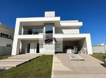 Casa · 400m² · 4 Quartos · 4 Vagas · Casa de altíssimo padrão na Paia de Ingleses em condomínio fechado com toda a infraestrutura e segur